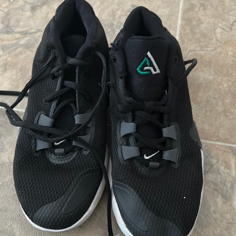 Nike zoom shoes